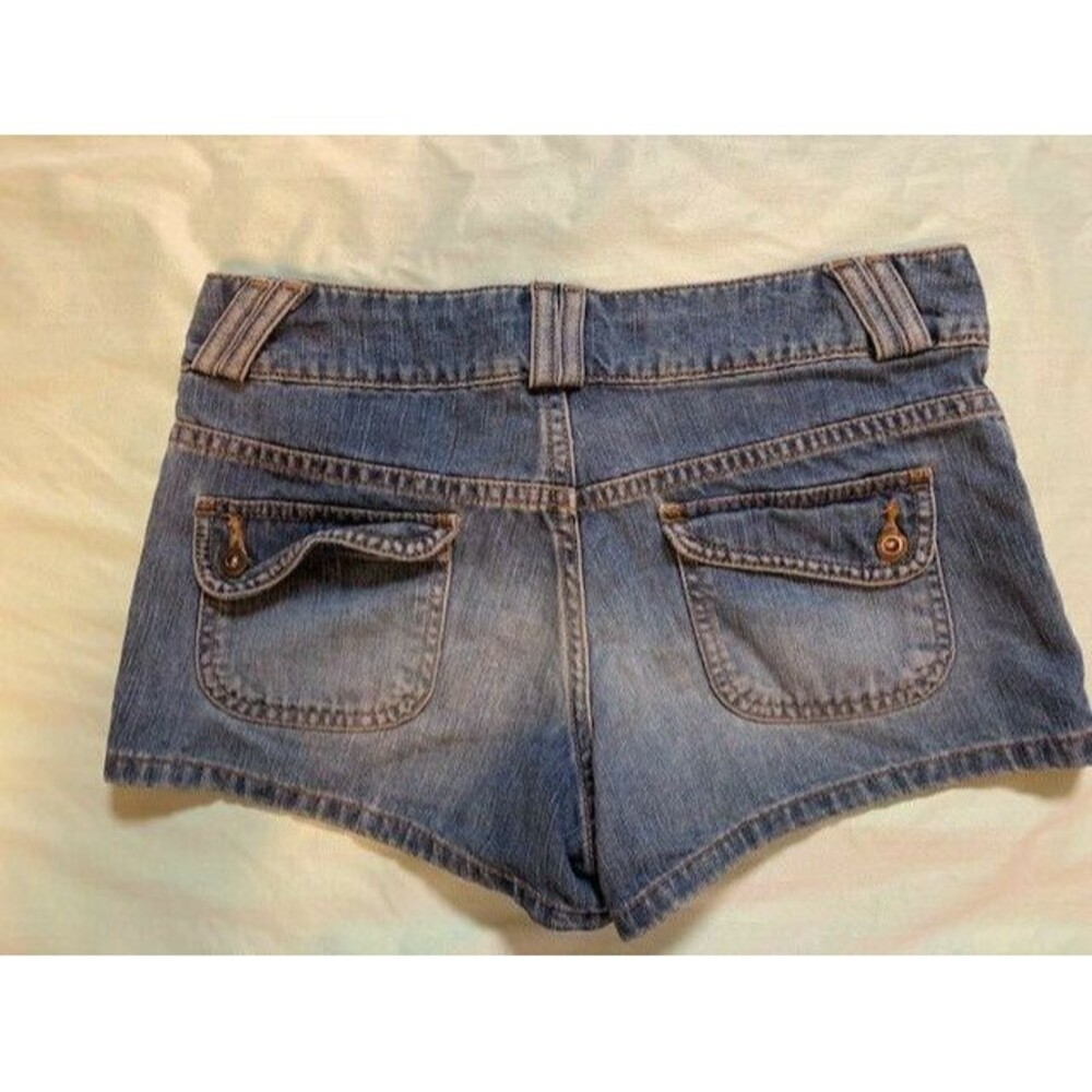 American Eagle Size 2 Womens Shorts Medium Wash Shortie - Picture 4 of 4